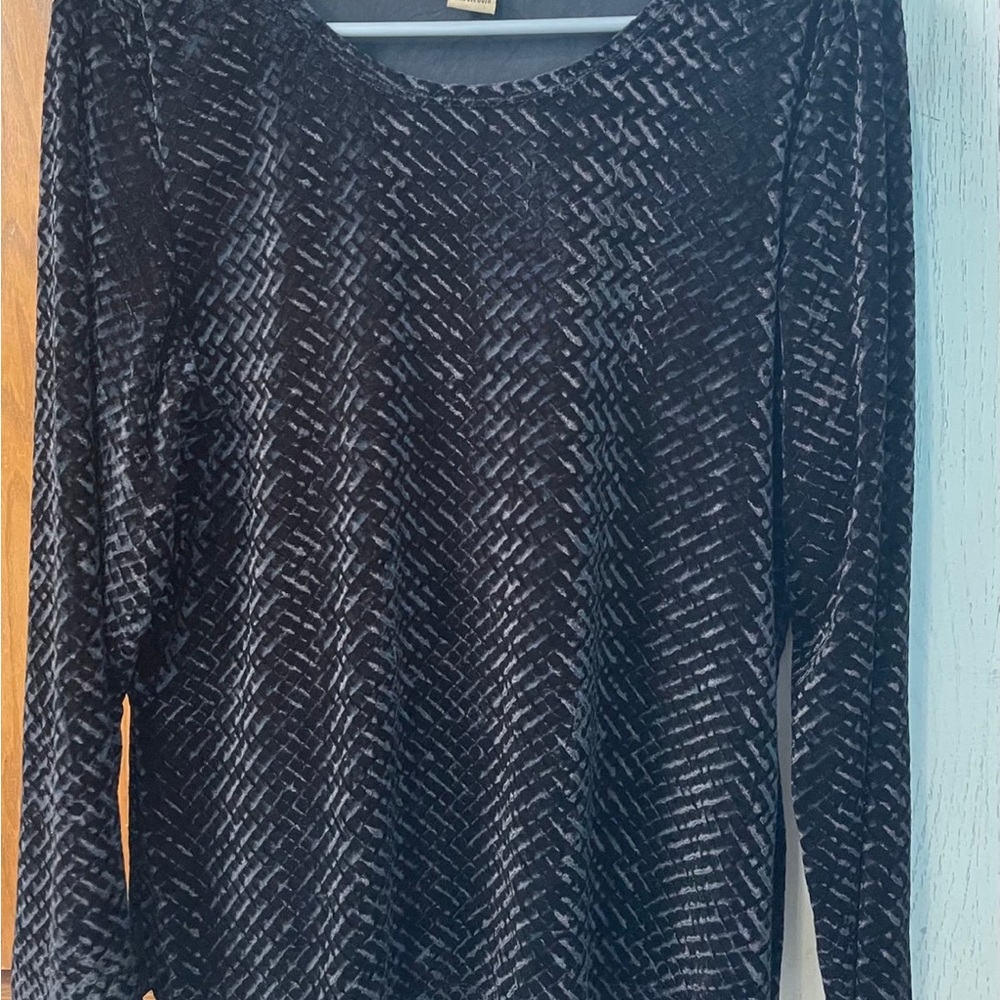 Notations Black Long Sleeve Top